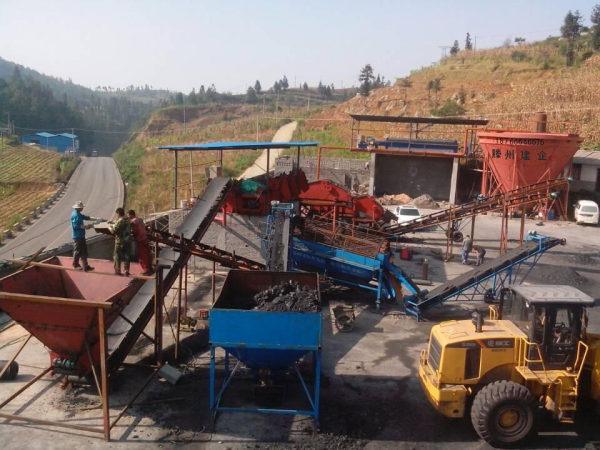 云南富源8平方洗煤設備正式安裝投產，助力選煤效率提升